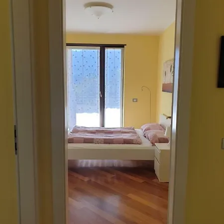 Domus Rose Guest house *